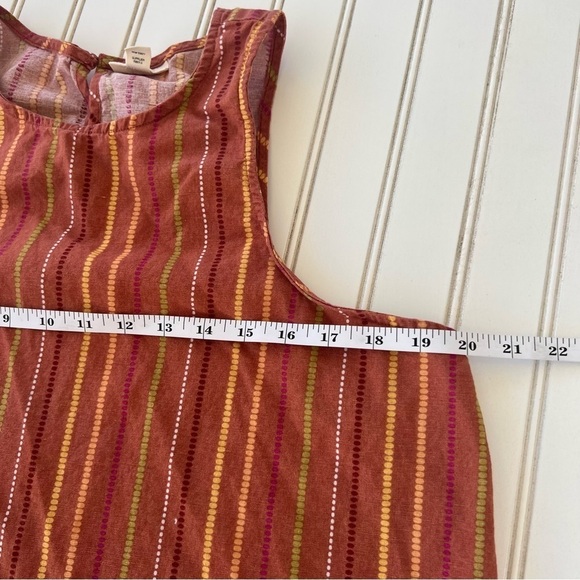 A.n.a sleeveless tank Size Large - Picture 9 of 10